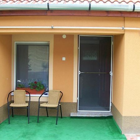 Levendulas Haz Hajduszoboszlo Exterior photo