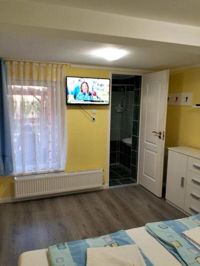 Levendulas Haz Hajduszoboszlo Exterior photo
